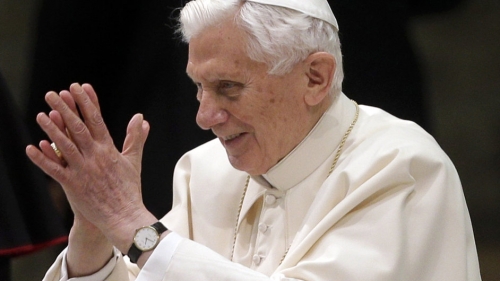 Zemřel Benedikt XVI.