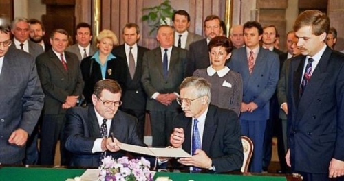 30 let ode dne obnovy samostatného Českého státu
