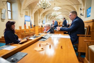11. schůze Senátu