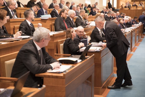 5. schůze Senátu