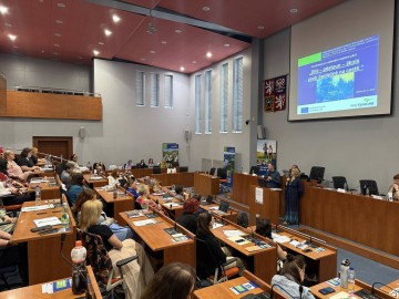 Dítě – pěstoun – škola aneb Společně na cestě Dítě – pěstoun – škola aneb Společně na cestě