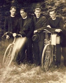 Papež potvrdil blahořečení kněží Václava Drboly a Jana Buly