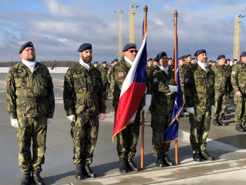 Slavnostní nástup mužstva u příležitosti 20. výročí vstupu České republiky do NATO