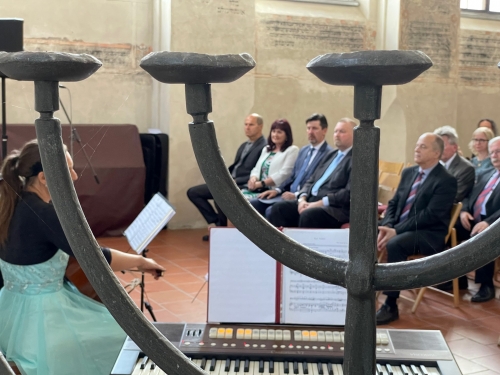Vzpomínková akce k uctění obětí holocaustu