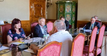 Výbor pro hospodářství, zemědělství a dopravu Výbor pro hospodářství, zemědělství a dopravu