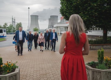 Výbor pro veřejnou správu navštívil Infocentrum JE Dukovany Výbor pro veřejnou správu navštívil Infocentrum JE Dukovany
