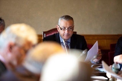 Výbor pro hospodářství, zemědělství a dopravu