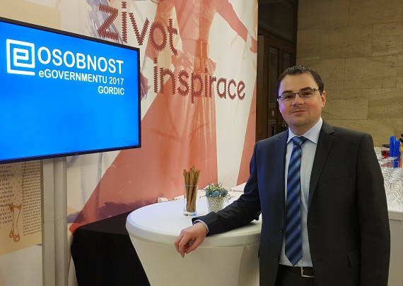 Zdeněk Souček Zdeněk Souček